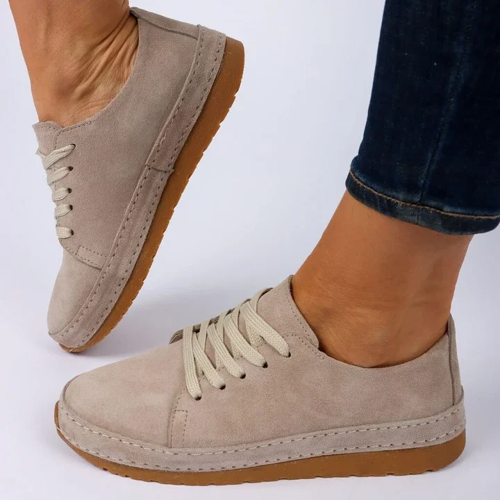 Buty damskie na wiosnę a wygoda: które modele są najlepsze na długie spacery?