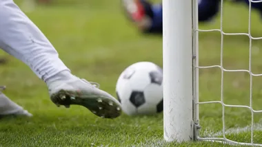 Juniorzy KS Cieszyn przegrali na koniec jesieni. Do lidera tracą dwa punkty