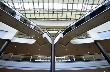 Filtry kominowe mogą zastąpić wymianę pieca – kiedy urzędnicy dają taką szansę