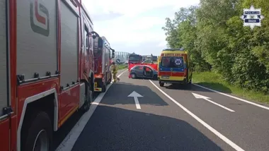 Na DK-81 jeden manewr skończył się śmiercią kierowcy Skody