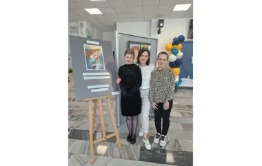 Cieszyńscy uczniowie z nagrodami za wzruszające prace o mamie
