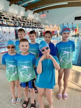 MarioSport z Pawłowic wraca z 17 medalami. Cieszyńscy pływacy pokazali moc