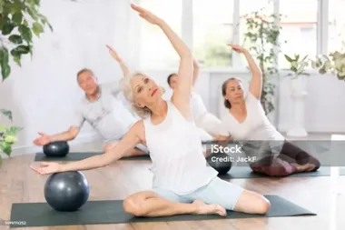 Gimnastyka, basen i pilates dla osób 55+ w Cieszynie