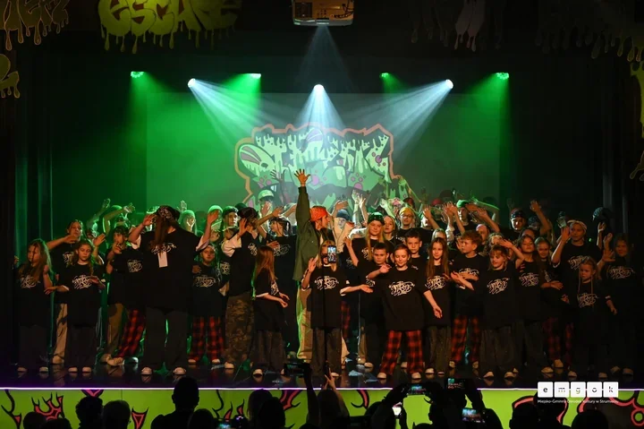 Strumień żył tańcem, a emgok zamienił się w scenę pełną emocji