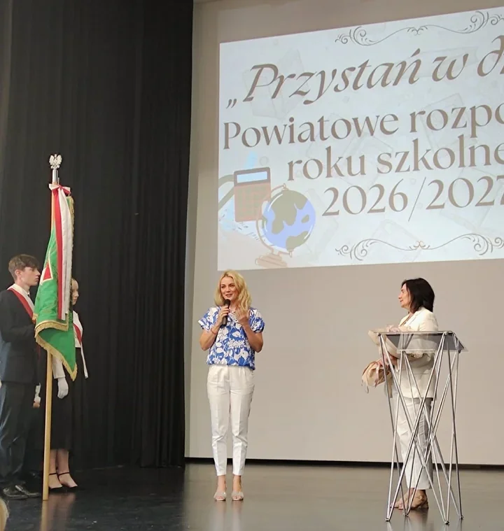Cztery klasy pierwsze złożyły ślubowanie. Powiatowy start roku w Wiśle