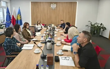 Patrole przy szkołach i ograniczony dostęp. W Wiśle przypomniano o zasadach bezpieczeństwa