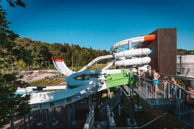 Baseny Wisła wchodzą w sezon z nowymi jacuzzi i mocnym rabatem na start