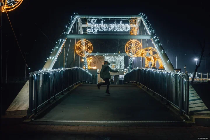 Rekordowy sezon na lodowisku w Wiśle – ponad 19 tys. osób i tętniąca tafla