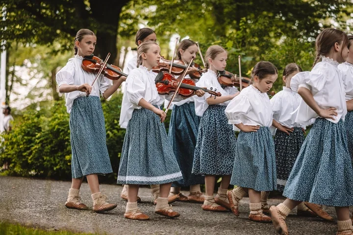 Mała Wisła zdobywa trzecie miejsce w przeglądzie folkloru w Ustroniu