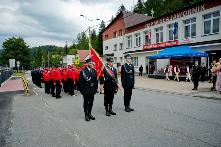 Sto lat OSP Wisła-Jawornik. Jubileusz z odznaczeniami i defiladą